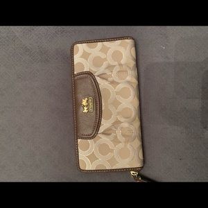 Coach Classic brown/beige large wallet
